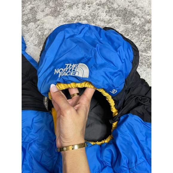 The North Face Blue and Black Sleeping Bag 20degrees - Picture 3 of 5